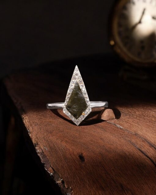 Natural Green Moldavite Kite Shape Sterling Silver Ring - Image 2
