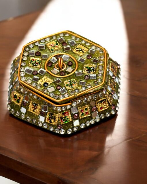 Heritage Glow Multicolor Sindoor Holder in Lac and Metal - Image 2