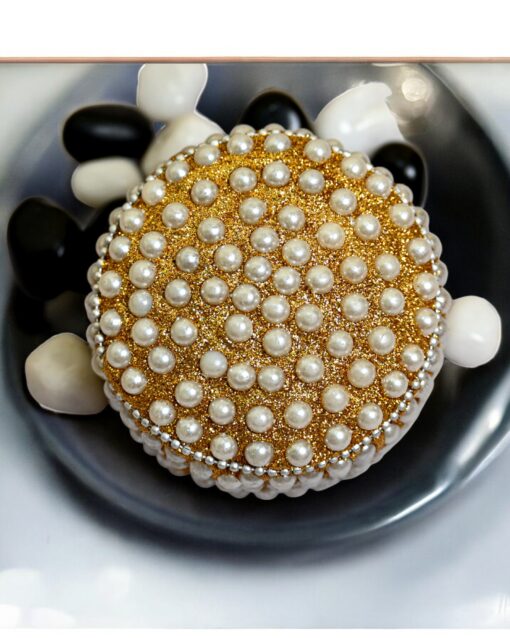 Lac and Metal Keepsake Box Set with Golden Pearl Accents - Image 3