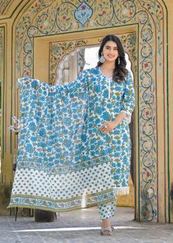 Pakistani Lace Kurta Set Jaipur