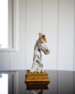 Polyresin Horse Head Figurine for Table Display