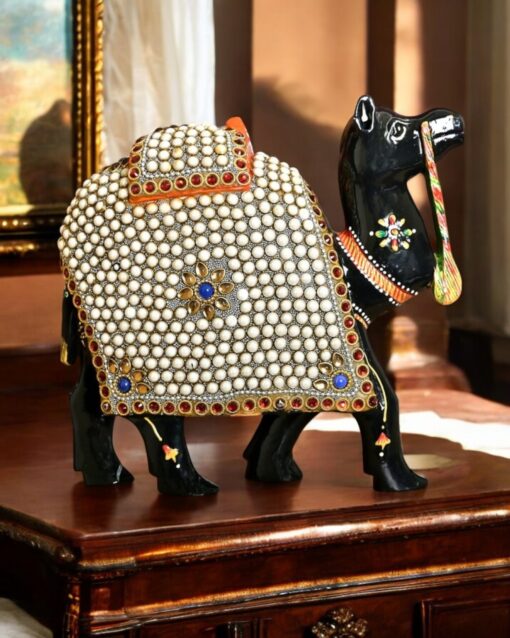 Royal Sands Wooden Camel with Elegant Pearl Work