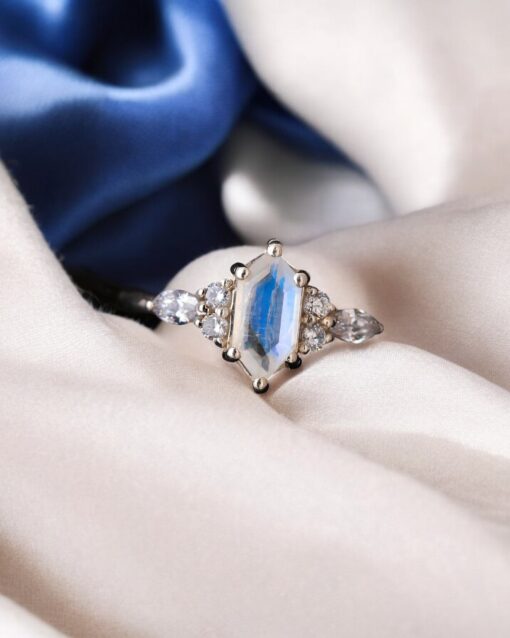 Natural Rainbow Moonstone 925 Sterling Silver Ring - Image 4