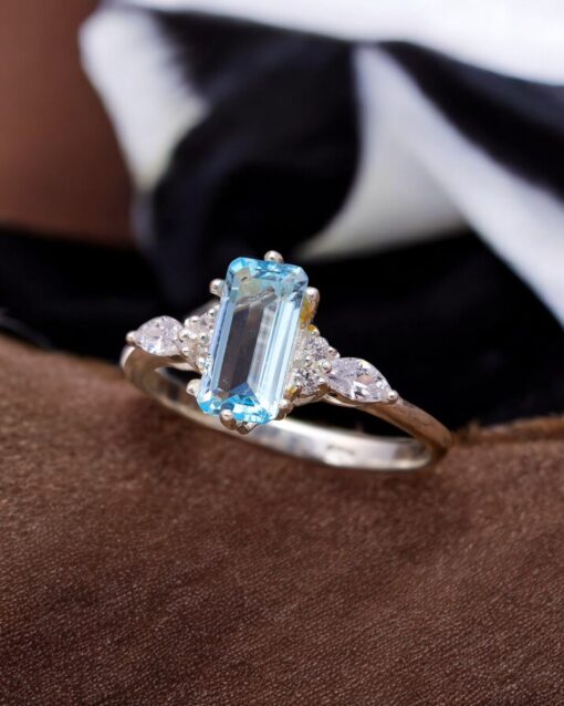 Natural Sky Blue Topaz 925 Sterling Silver Ring - Image 2