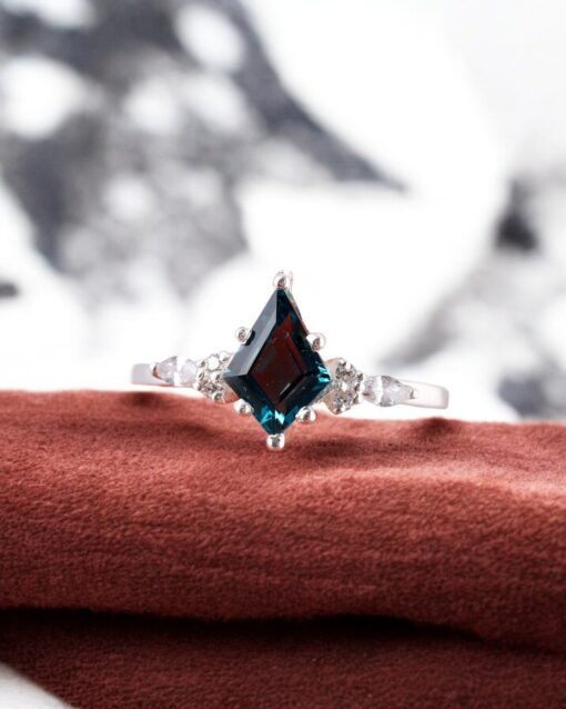 Natural London Blue Topaz 925 Sterling Silver Ring - Image 4
