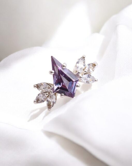 Beautiful Purple Alexandrite 925 Sterling Silver Ring - Image 3