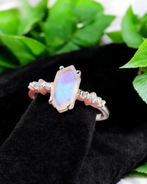 Natural Rainbow Moonstone 925 Sterling Silver Prefect Ring - Image 3