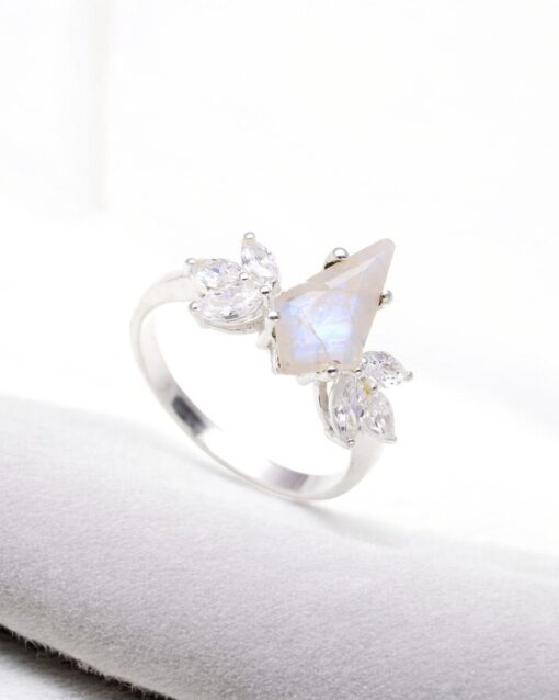 Natural Rainbow Moonstone 925 Sterling Silver Ring - Image 4