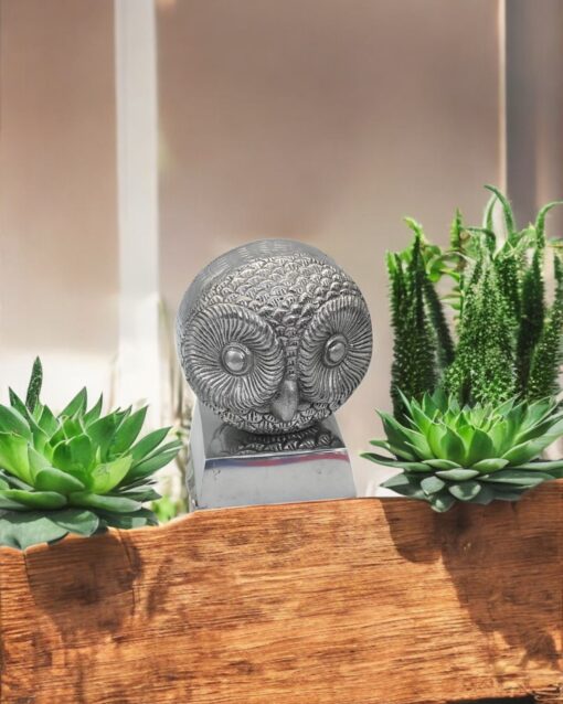 Stylish Iron Owl Statue with Silver Polish for Contemporary Spaces