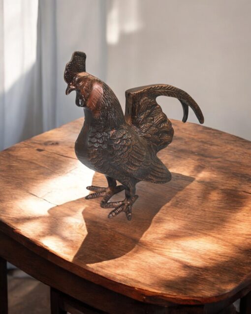 Rustic Iron Hen Figurine for Farmhouse & Garden Decor