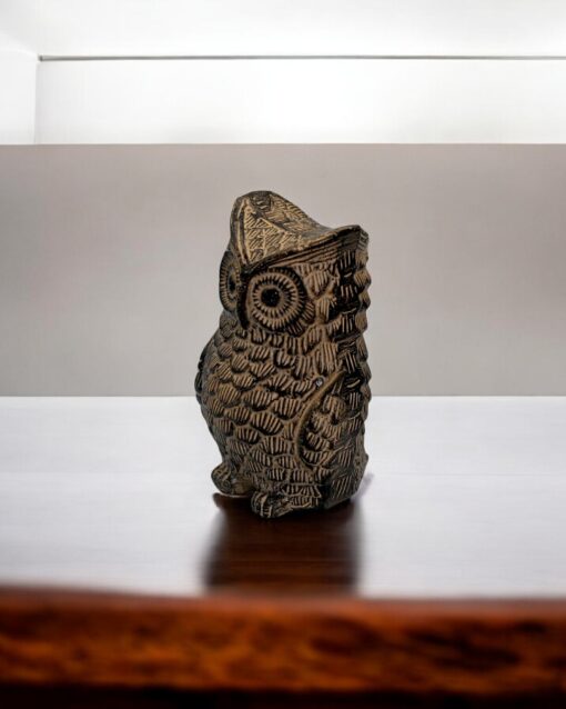 Vintage-Style Iron Owl Decor Statue for Indoor & Outdoor Use - Image 2
